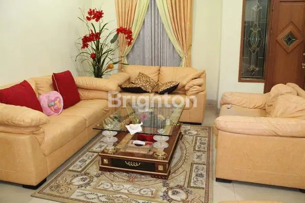 image RUMAH MEWAH DI SUNTER PERMAI (5)