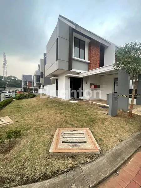 image RUMAH CANTIK SIAP HUNI SECONDARY CIMANGGIS GOLF ESTATE (2)