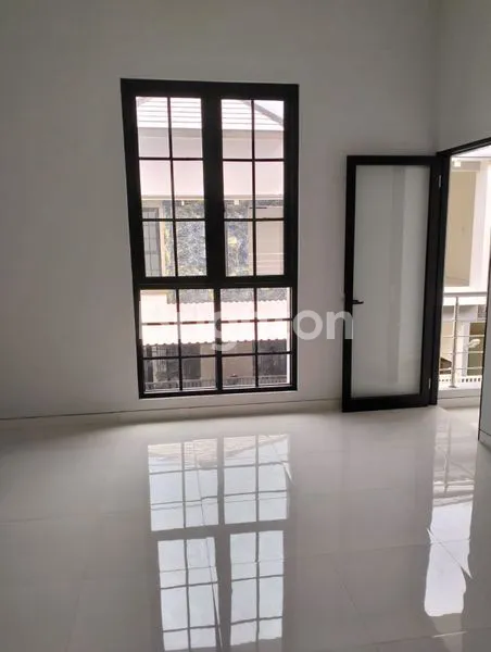 image RUMAH BARU LEBAK ARUM KENJERAN SURABAYA TIMUR (5)