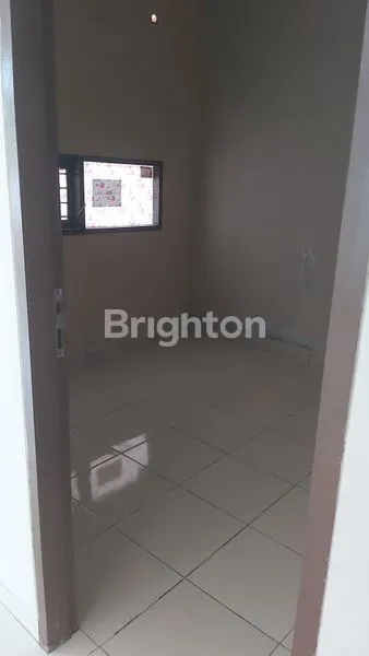 image RUMAH SIAP HUNI NYAMAN DAN AMAN DI SEPINGGAN PRATAMA  (4)