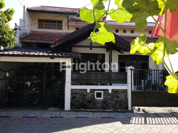 RUMAH SEMAMPIR SURABAYA