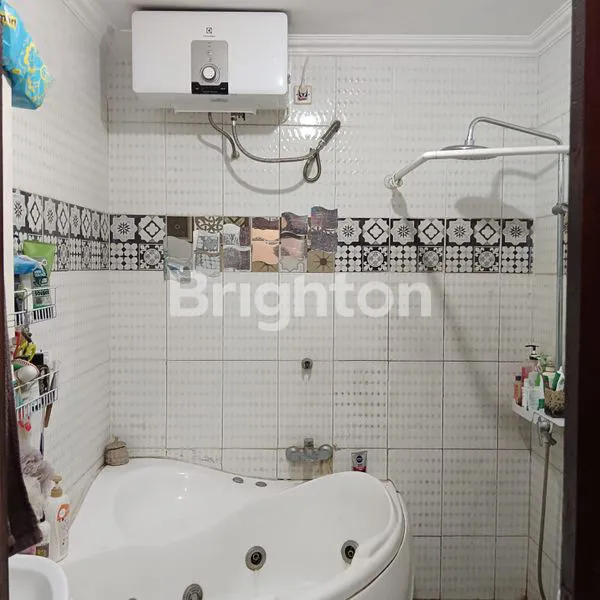 image RUMAH ETNIK ESTETIK KELAPA DUA TANGERANG (8)