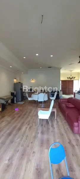 image RUMAH TINGKAT PINGGIR JALAN MENTENG BINTARO JAYA TANGERANG SELATAN (4)