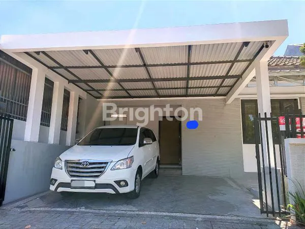 RUMAH LUAS DAN SIAP HUNI KOMPLEK SINGGASANA PRADANA