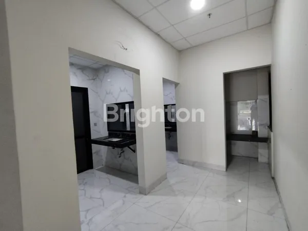 image GEDUNG BARU DI JAKARTA SELATAN DEKAT STASIUN MRT DAN TOL JORR (5)