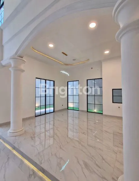 image RUMAH MEWAH SIAP HUNI TOMANG (5)