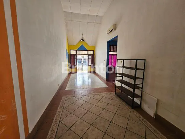 image RUMAH 1.5 LANTAI DI KEMANG PRATAMA BEKASI DEKAT KE JALAN TOL BEKASI BARAT (1)