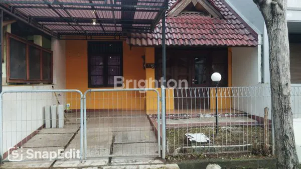 image RUMAH 1.5 LANTAI DI KEMANG PRATAMA BEKASI DEKAT KE JALAN TOL BEKASI BARAT (2)