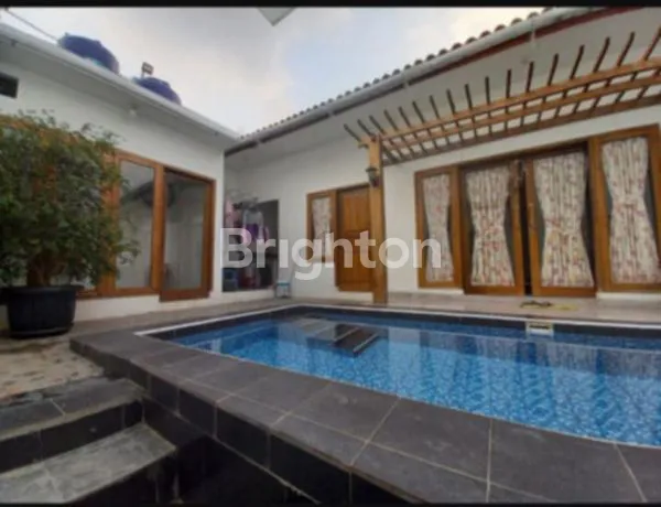image RUMAH MEWAH + SWIMMING POOL (2)