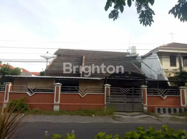 image RUMAH MEWAH HOOK TERAWAT SIAP HUNI LOKASI STRATEGIS NOL JALAN KEMBAR (1)