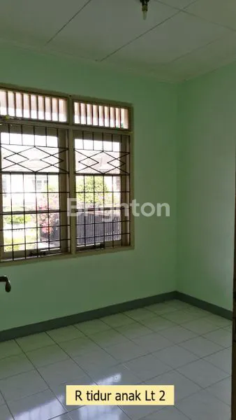 image RUMAH 2 LANTAI DEKAT SUMMARECON BOGOR (7)