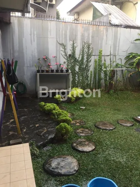 image RUMAH CANTIK DI BULEVARD MALL LIVING WORLD KOTA WISATA (8)