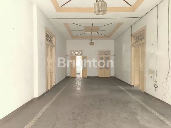 RUKO KLASIK STRATEGIS DI PUSAT BISNIS PASAR BESAR MALANG