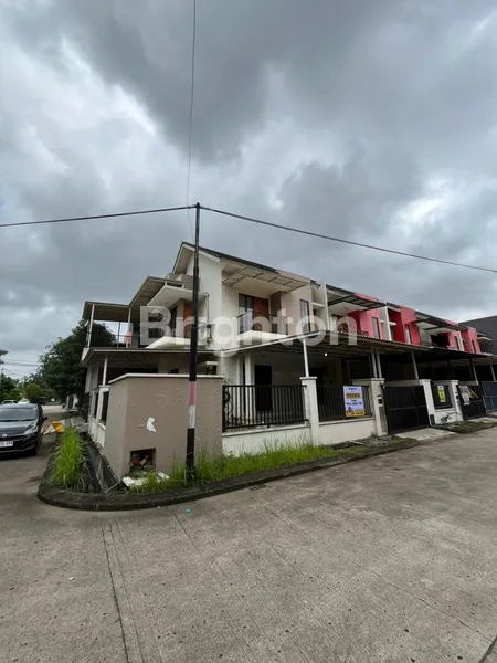 image RUMAH MODERN 2 LANTAI STRATEGIS DALAM CLUSTER DI TIMUR JAKARTA (2)