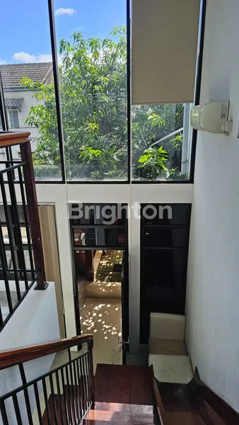 image RUMAH CANTIK 1 1/2 LANTAI SIAP HUNI DI TAMAN CIMANGGU (3)