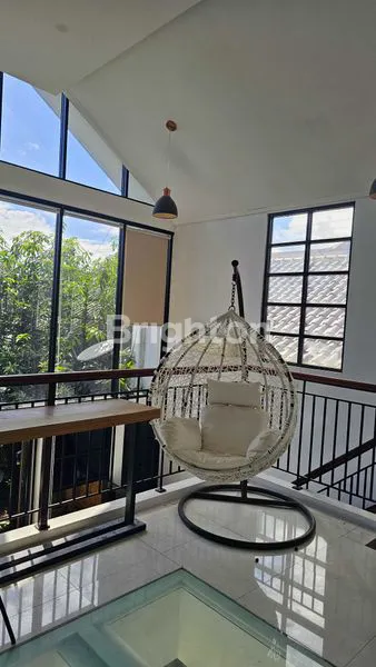 image RUMAH CANTIK 1 1/2 LANTAI SIAP HUNI DI TAMAN CIMANGGU (2)