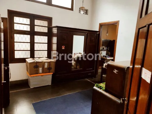 image RUMAH TUA TERAWAT PAJAJARAN MAINROAD (6)