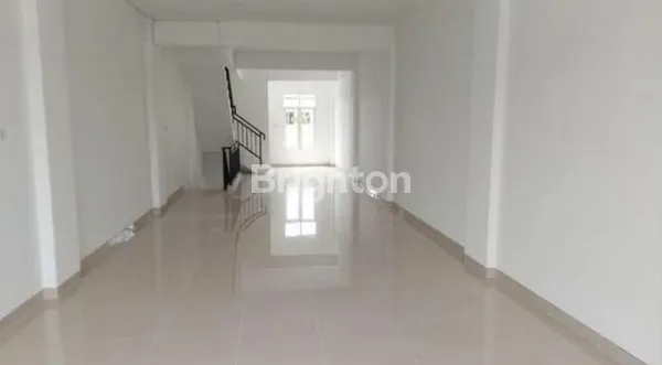 image NEW GRESS RUKO 3 LANTAI NOL JALAN IR SOEKARNO (MERR) (4)