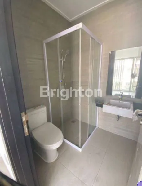 image RUMAH CANTIK DI CLUSTER CLEVELAND PIK II (5)