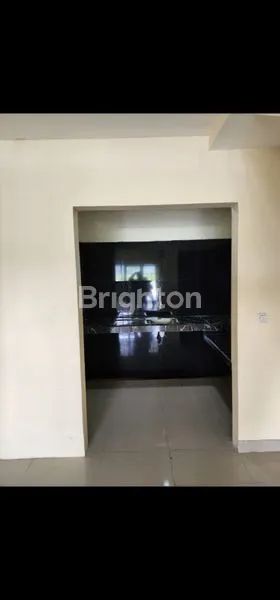 image RUMAH CLUSTER 2 LANTAI DI PERUMAHAN VIDA CLUSTER BOTANICA PEDURENAN - MUSTIKA JAYA KOTA BEKASI (2)