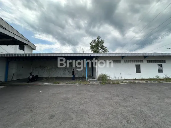 image GUDANG DEKAT AKSES TOL INDRONOTO COLOMADU KARTASURA SOLO (4)