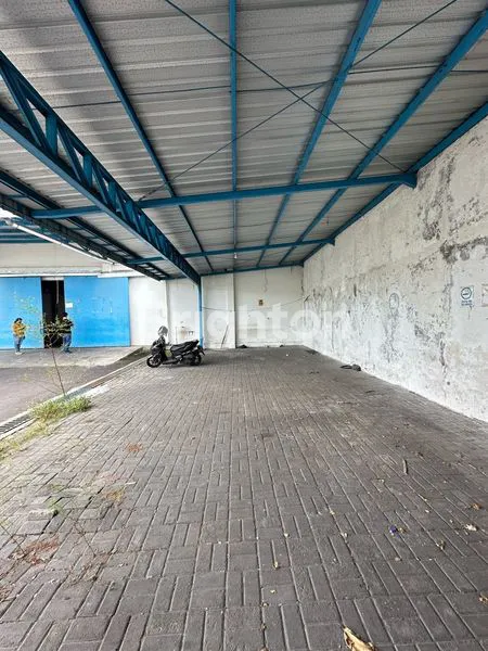 image GUDANG DEKAT AKSES TOL INDRONOTO COLOMADU KARTASURA SOLO (5)