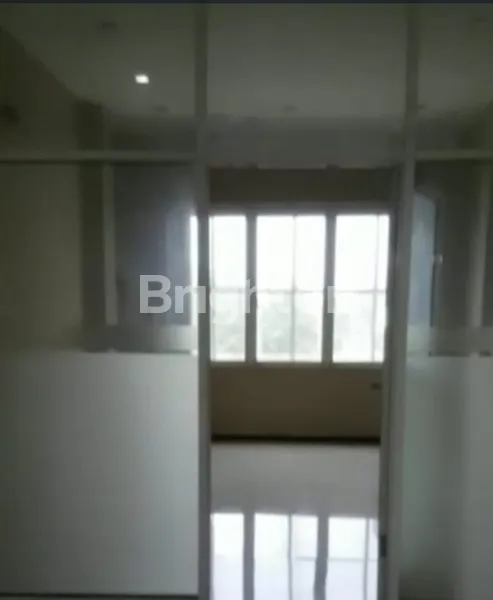 image RUKO 3 LANTAI DI RAYA JEMURSARI COCOK UTK TEMPAT USAHA (2)