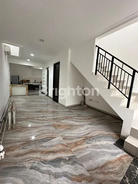 image RUMAH PIK2 4X15 SEMI FURNISH + RENOV (1)