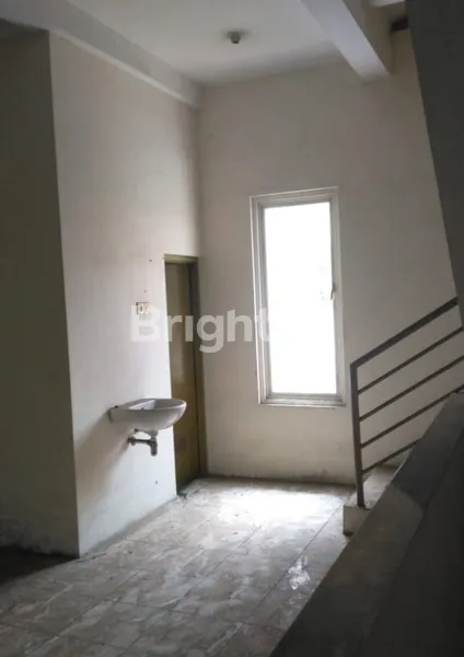 image RUKO JEMURSARI READY UNTUK USAHA  4 LANTAI PUSAT BISNIS (4)