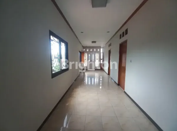 image RUMAH DUREN TIGA PANCORAN JAKSEL 3 LANTAI MEWAH BAGUS SIAP HUNI (3)
