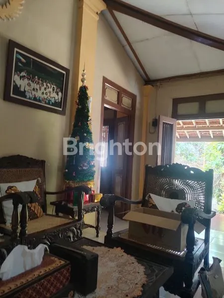 image TANAH DAN BANGUNAN LAMA DEKAT JL SLAMET RIYADI (4)