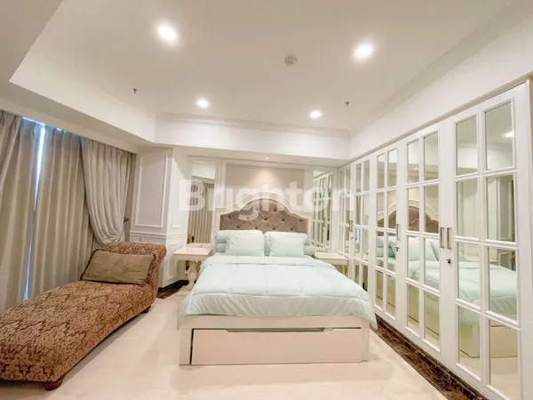 image APARTEMEN THE PEAK PENTHOUSE 3 BR JADI 2 BR FULL FURNISHED, SURABAYA (1)