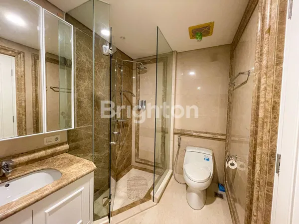 image APARTEMEN THE PEAK PENTHOUSE 3 BR JADI 2 BR FULL FURNISHED, SURABAYA (7)