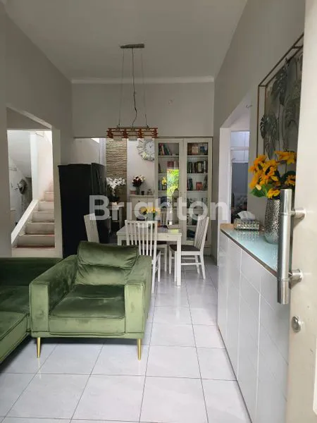 image RUMAH MINIMALIS ESTETIK 2 LANTAI SAKURA REGENCY 3 (2)