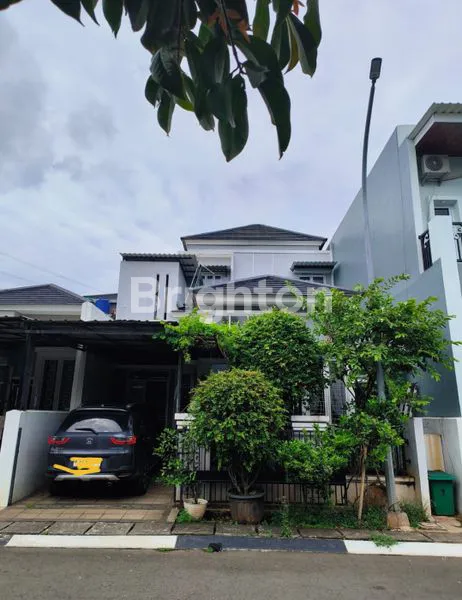 image RUMAH MINIMALIS ESTETIK 2 LANTAI SAKURA REGENCY 3 (1)