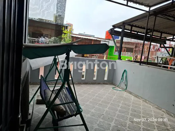 image RUMAH 3 LANTAI DI TELUK GONG JAKARTA UTARA (8)