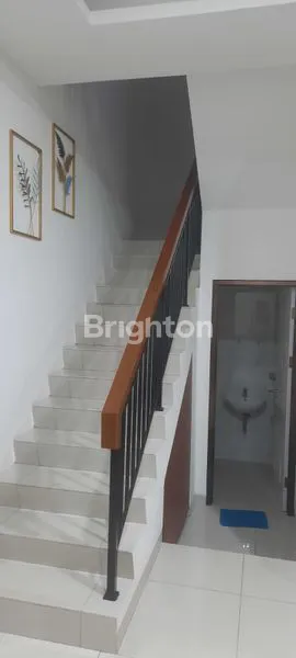 image RUMAH 2 LANTAI BERSIH RAPIH TERAWAT (6)