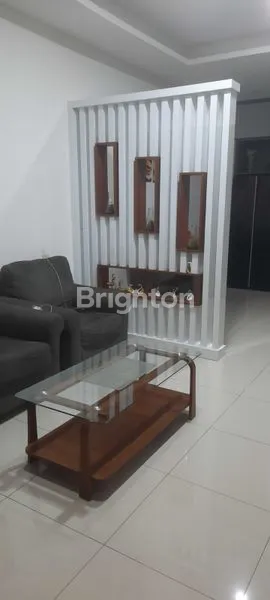 image RUMAH 2 LANTAI BERSIH RAPIH TERAWAT (3)