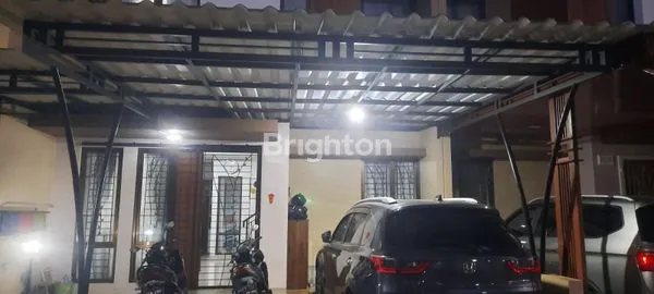 image RUMAH 2 LANTAI BERSIH RAPIH TERAWAT (1)