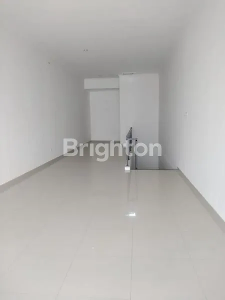 image RUKO 3 LANTAI DIJUAL (4)