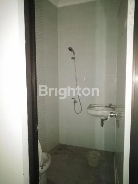 image RUKO 3 LANTAI DIJUAL (5)