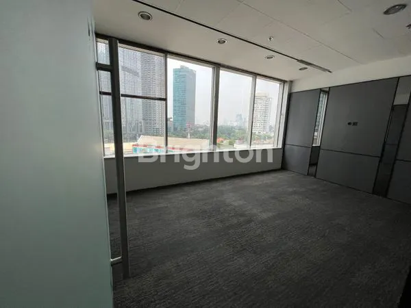 image OFFICE SPACE RUANG KANTOR SEMI FURNISHED MENARA SUDIRMAN LANTAI 8 JAKARTA SELATAN (4)
