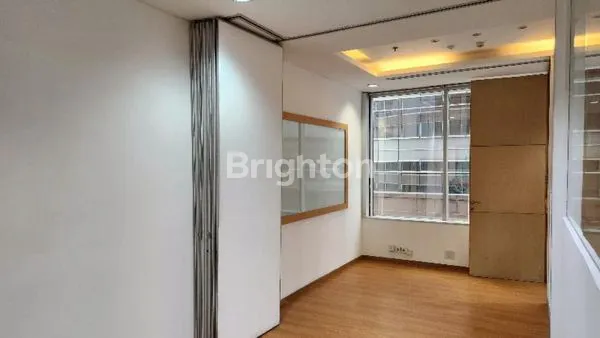 image OFFICE SPACE RUANG KANTOR SEMI FURNISHED MENARA SUDIRMAN LANTAI 8 JAKARTA SELATAN (5)
