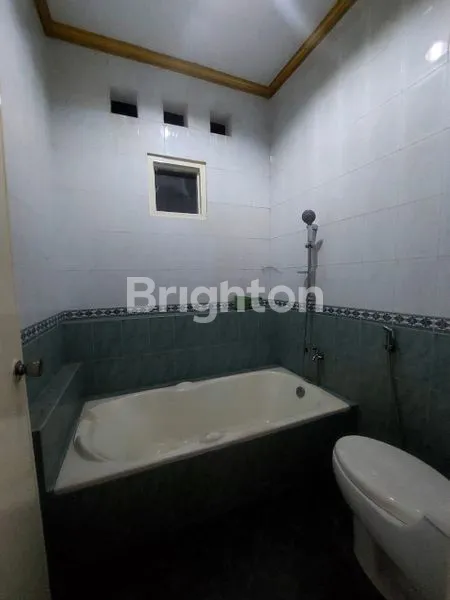 image RUMAH MEWAH SANGAT CANTIK (7)