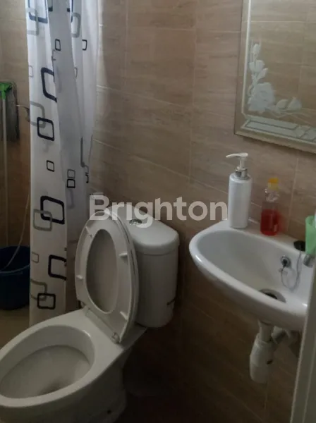 image MANYAR BAGUS MINIMALIS, ROW JALAN 2,5 MOBIL, DHARMAHUSADA, KERTAJAYA (6)