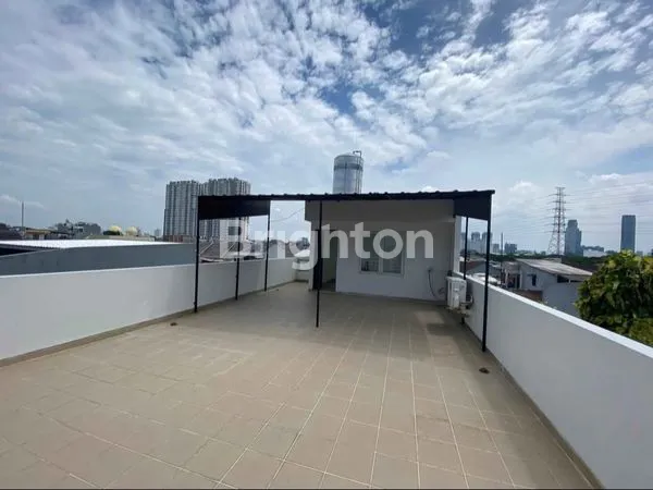 image RUMAH CANTIK 4 LANTAI DIJUAL DI PERUMAHAN SUNTER GRAHA PRATAMA (7)