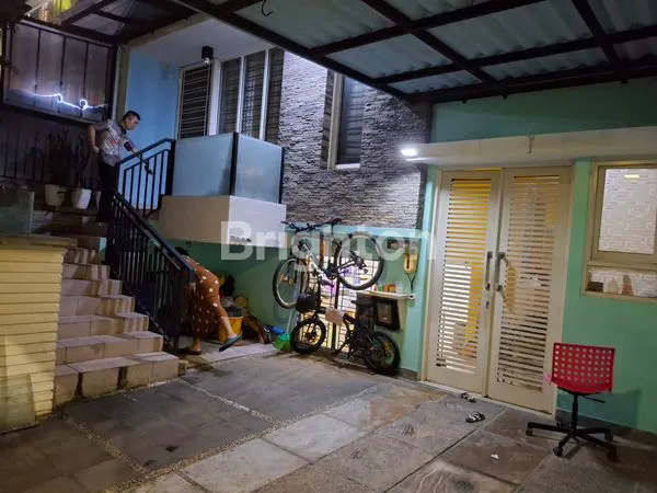 image RUMAH SIAP HUNI DI CLUSTER LAYAR PERMAI PIK 1  JAKARTA UTARA (2)