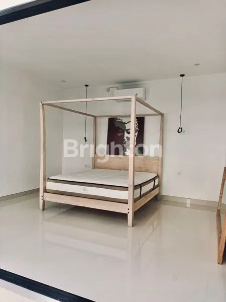 image VILLA MODERN MINIMALIS TUMBAK BAYUH DEKAT CANGGU (5)