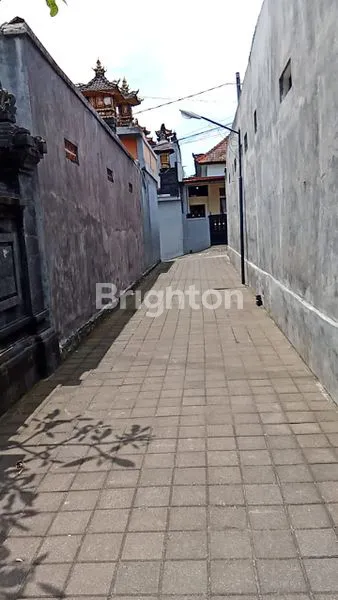 image RUMAH 2 LANTAI STYLE BALI FULL FURNISHED WERDHI BUANA MENGWI  (8)