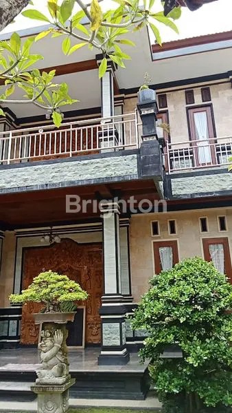 image RUMAH 2 LANTAI STYLE BALI FULL FURNISHED WERDHI BUANA MENGWI  (1)